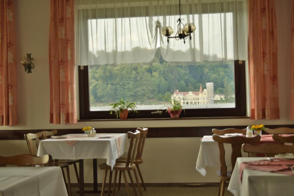 Gasthof S'Schatzkastl Ardagger Markt Exteriör bild
