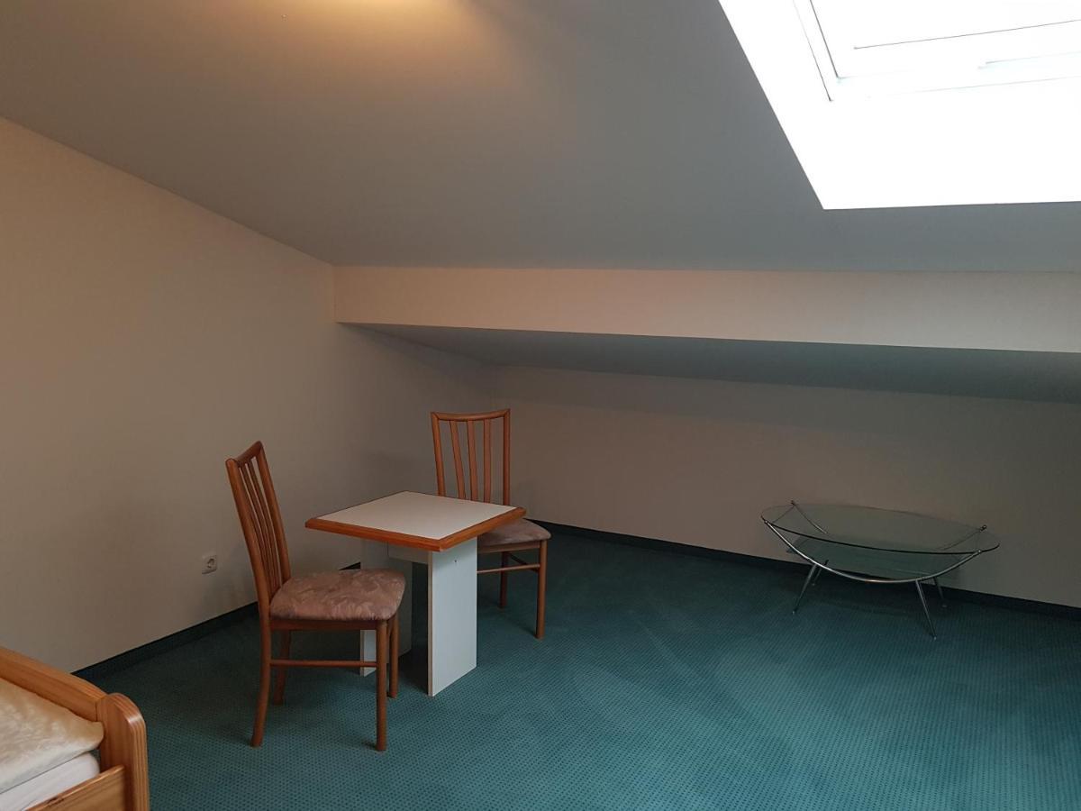 Gasthof S'Schatzkastl Ardagger Markt Exteriör bild